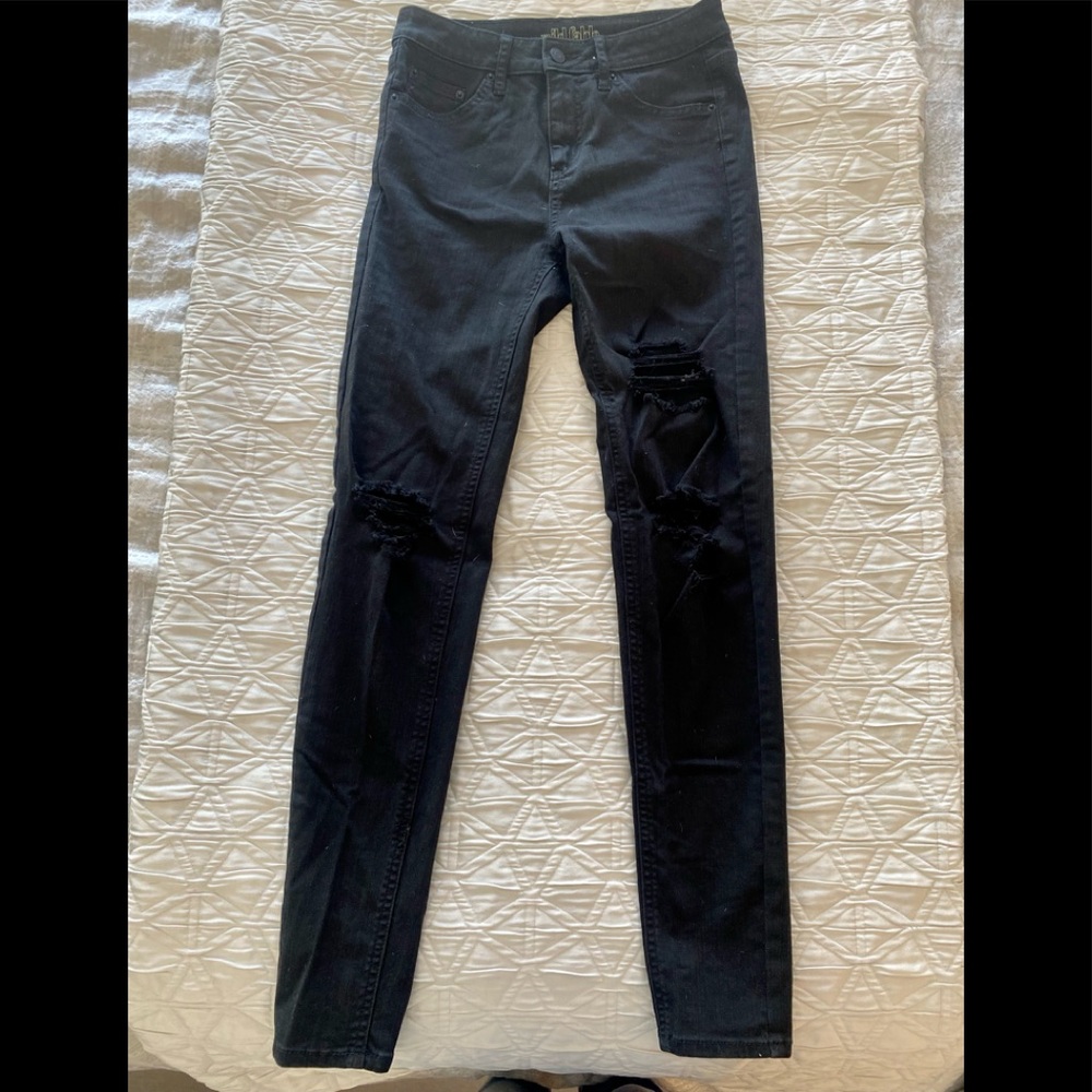 Wild Fable black skinny denim. Size 0.